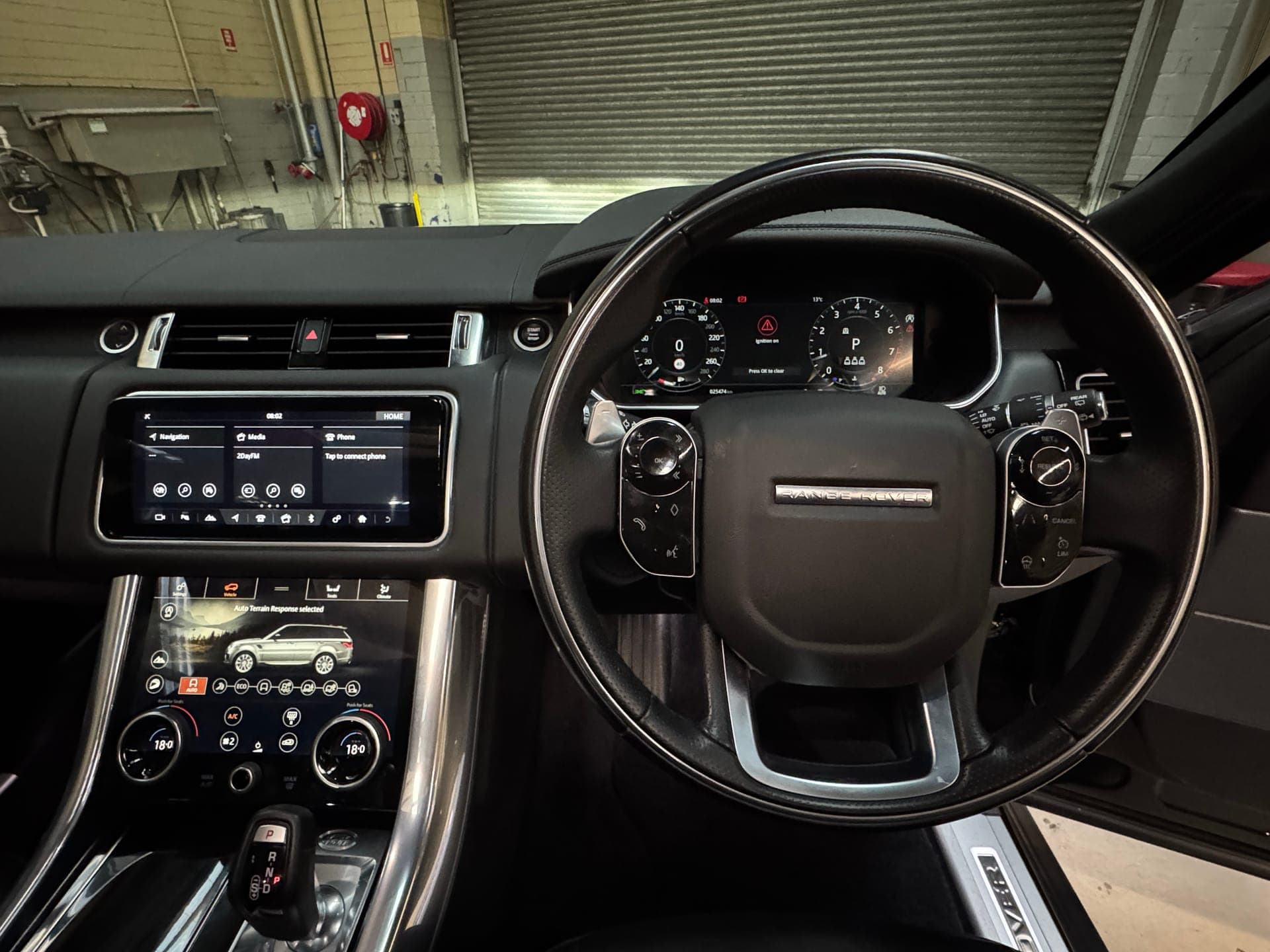 2021 Land Rover Range Rover Sport P525 HSE Dynamic in Black — photo 17