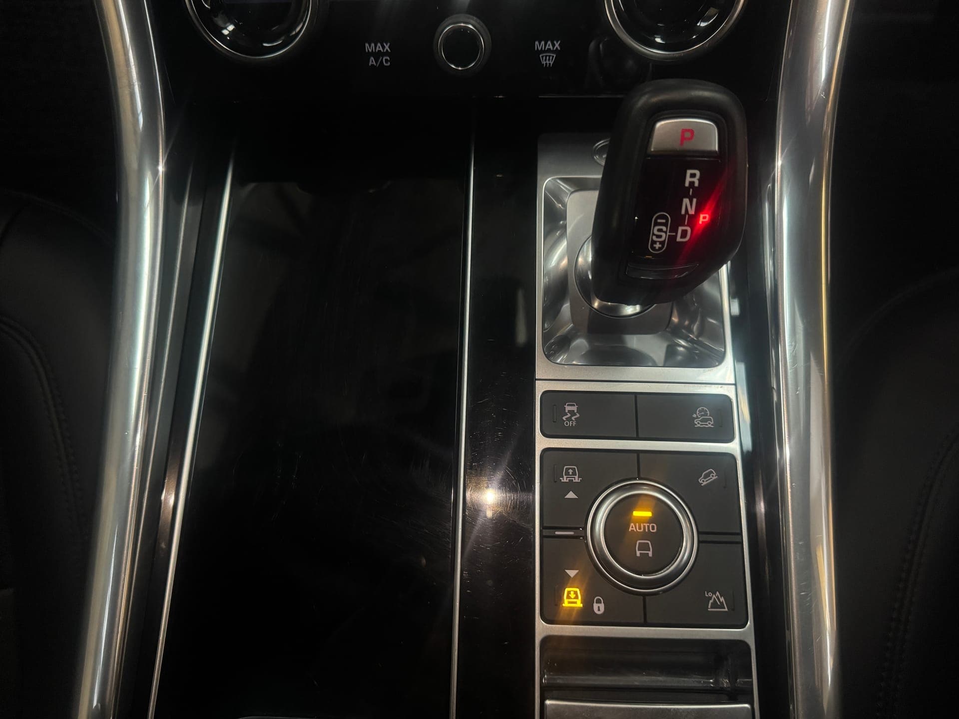 2021 Land Rover Range Rover Sport P525 HSE Dynamic in Black — photo 22