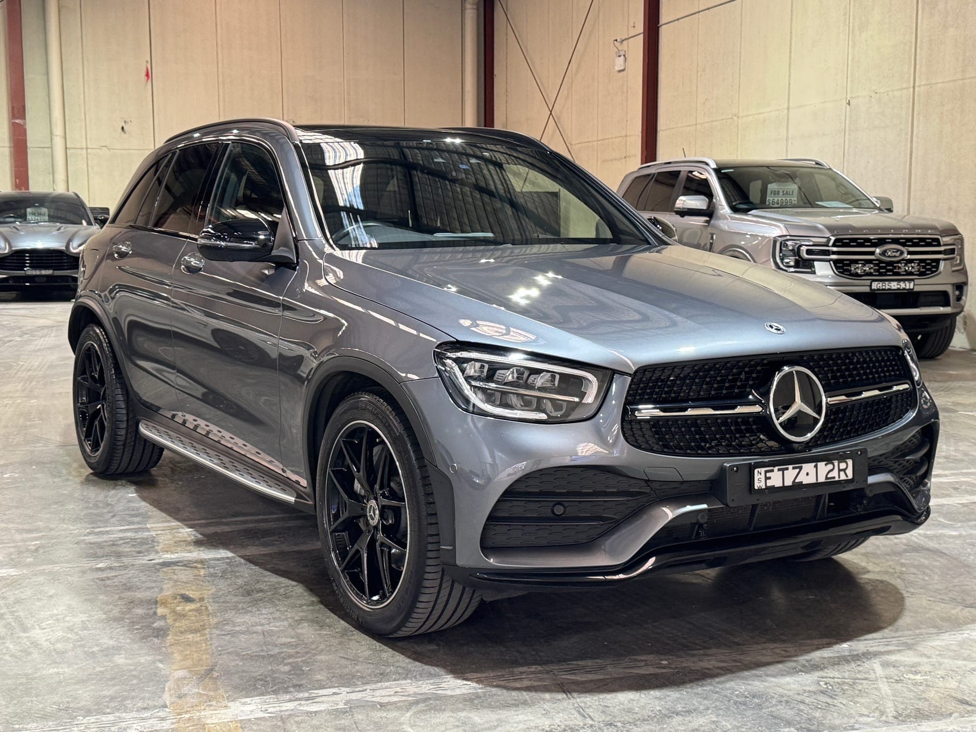 2022 Mercedes-Benz GLC 300 4MATIC in Grey