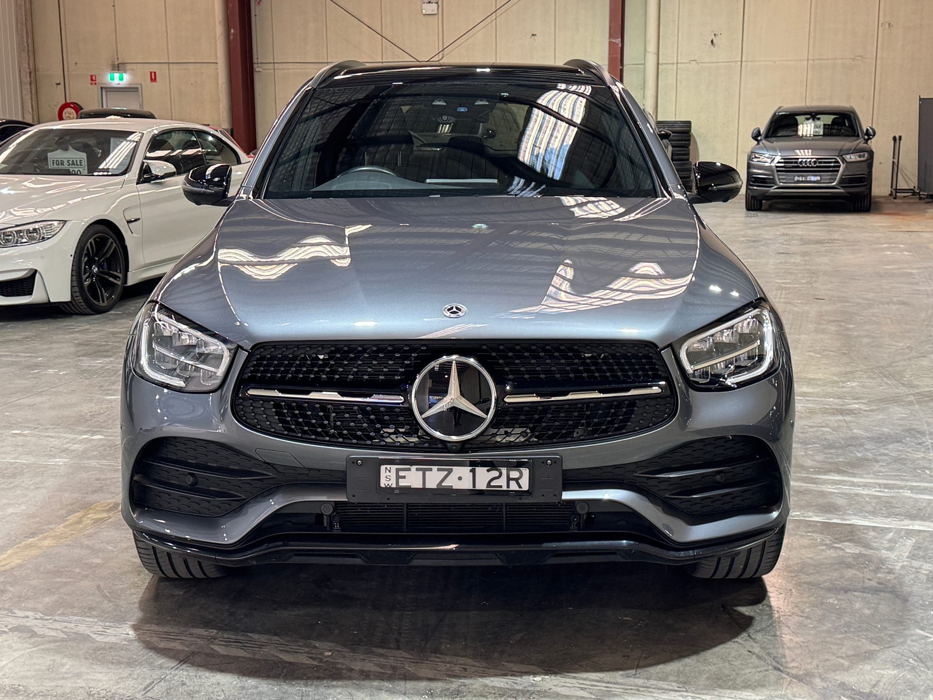 2022 Mercedes-Benz GLC 300 4MATIC in Grey — exterior side
