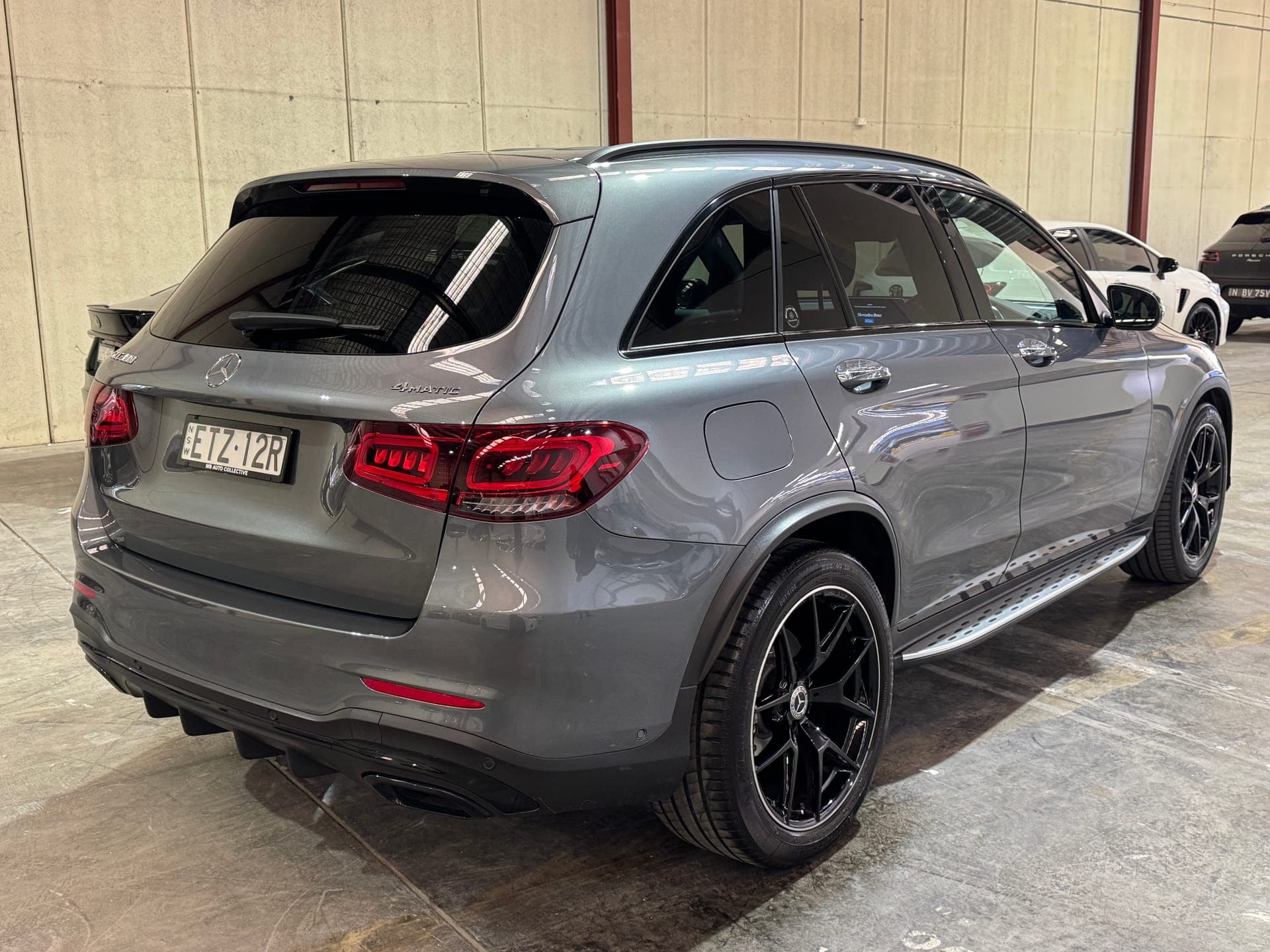 2022 Mercedes-Benz GLC 300 4MATIC in Grey — dashboard