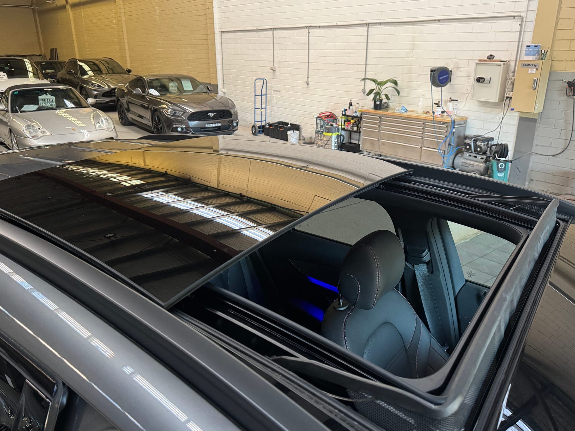 2022 Mercedes-Benz GLC 300 4MATIC in Grey — photo 12