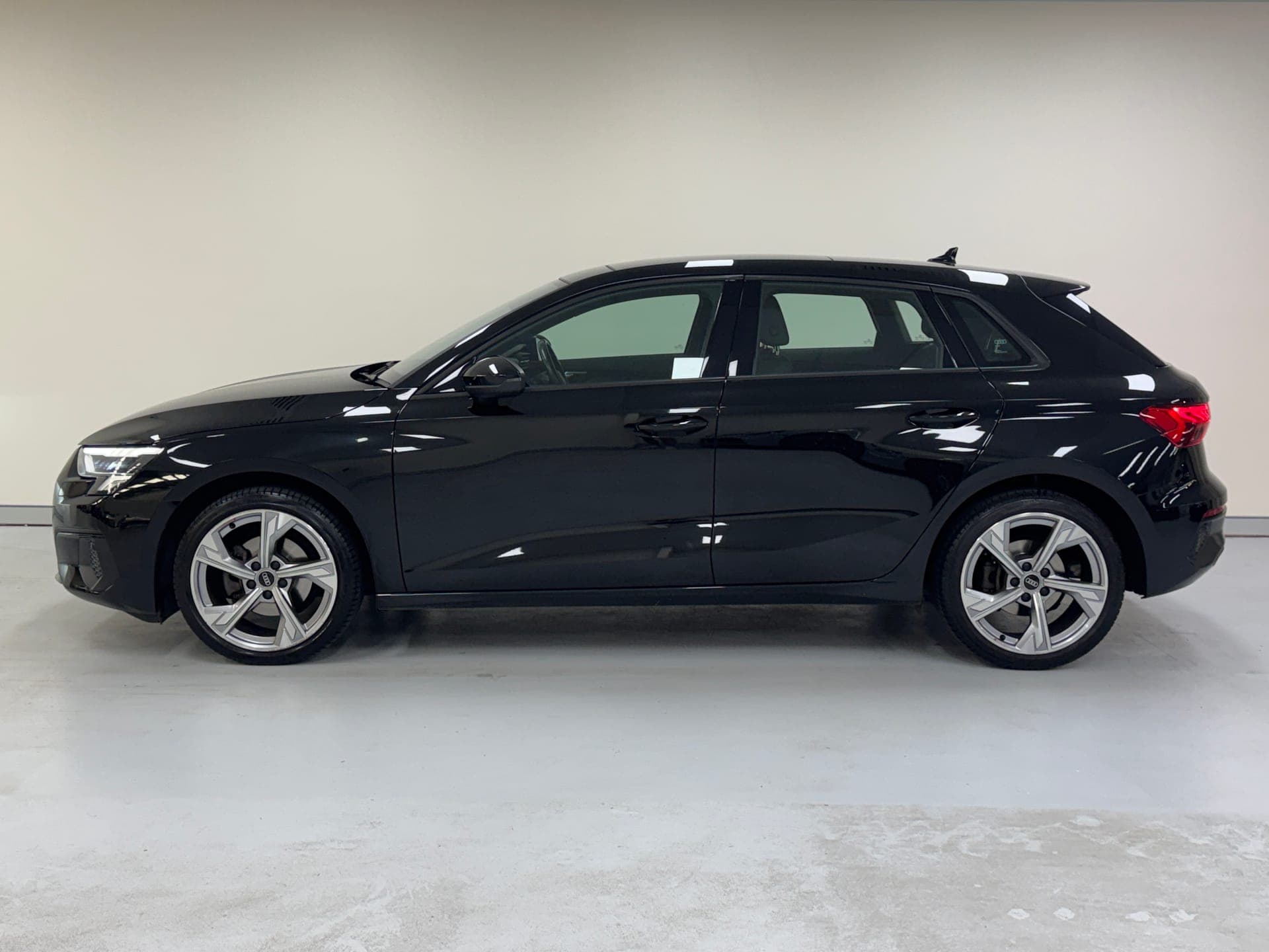 2022 Audi A3 35 TFSI MHEV S tronic in Black — infotainment