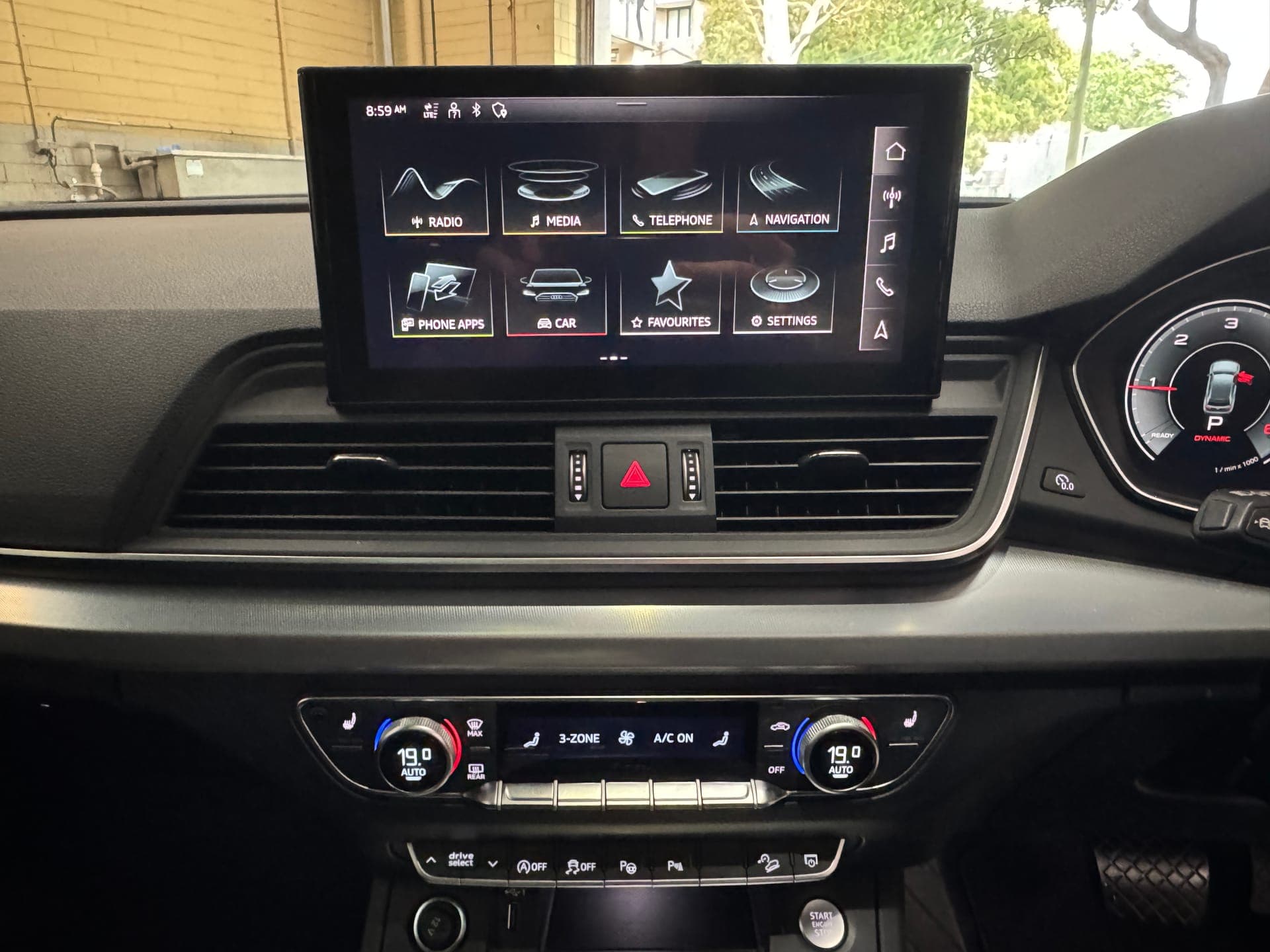 2023 Audi Q5 40 TDI Quattro Sport MHEV in Black — photo 17