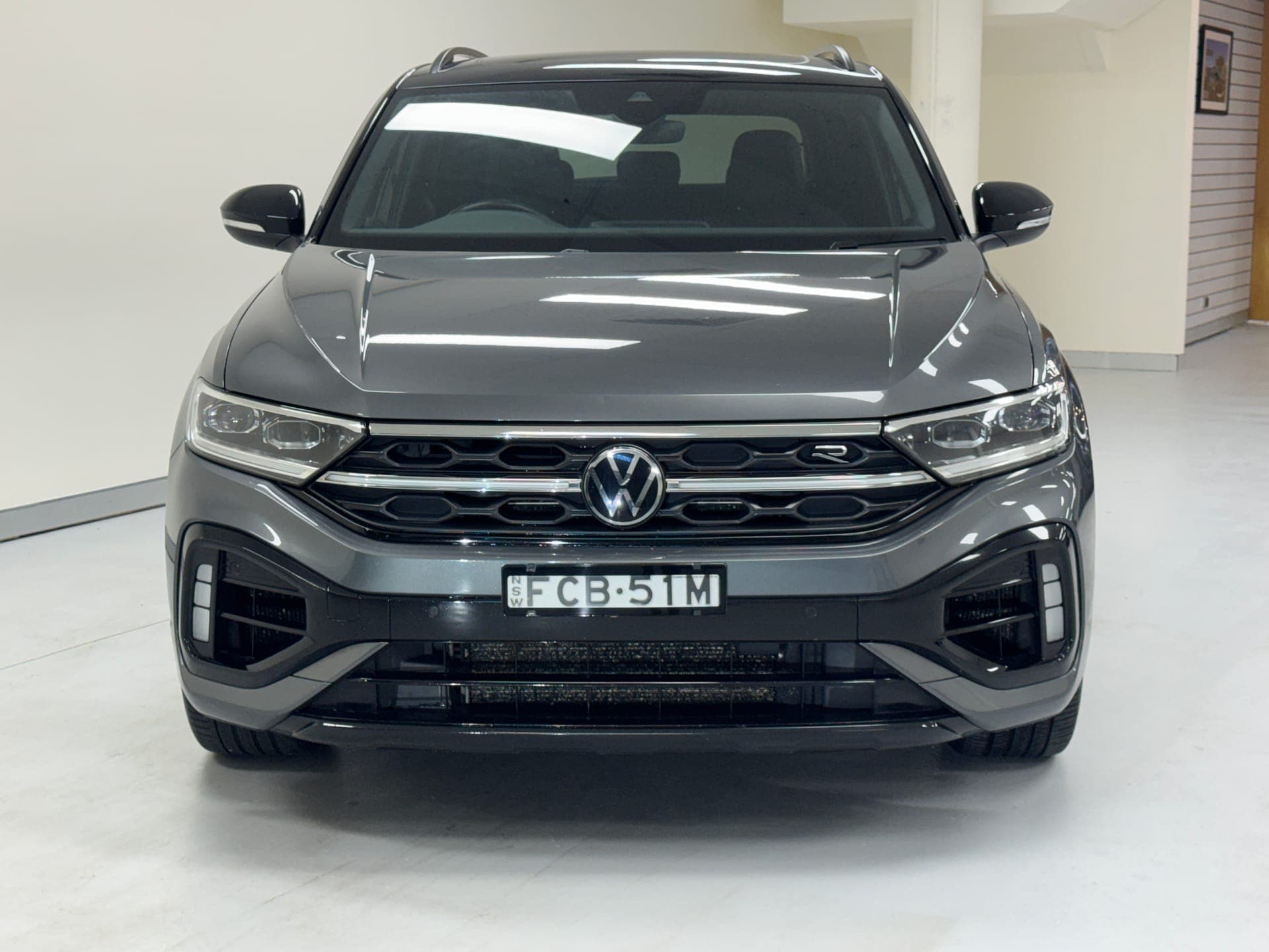 2023 Volkswagen T-ROC R D1 MY23 Update in Grey — interior