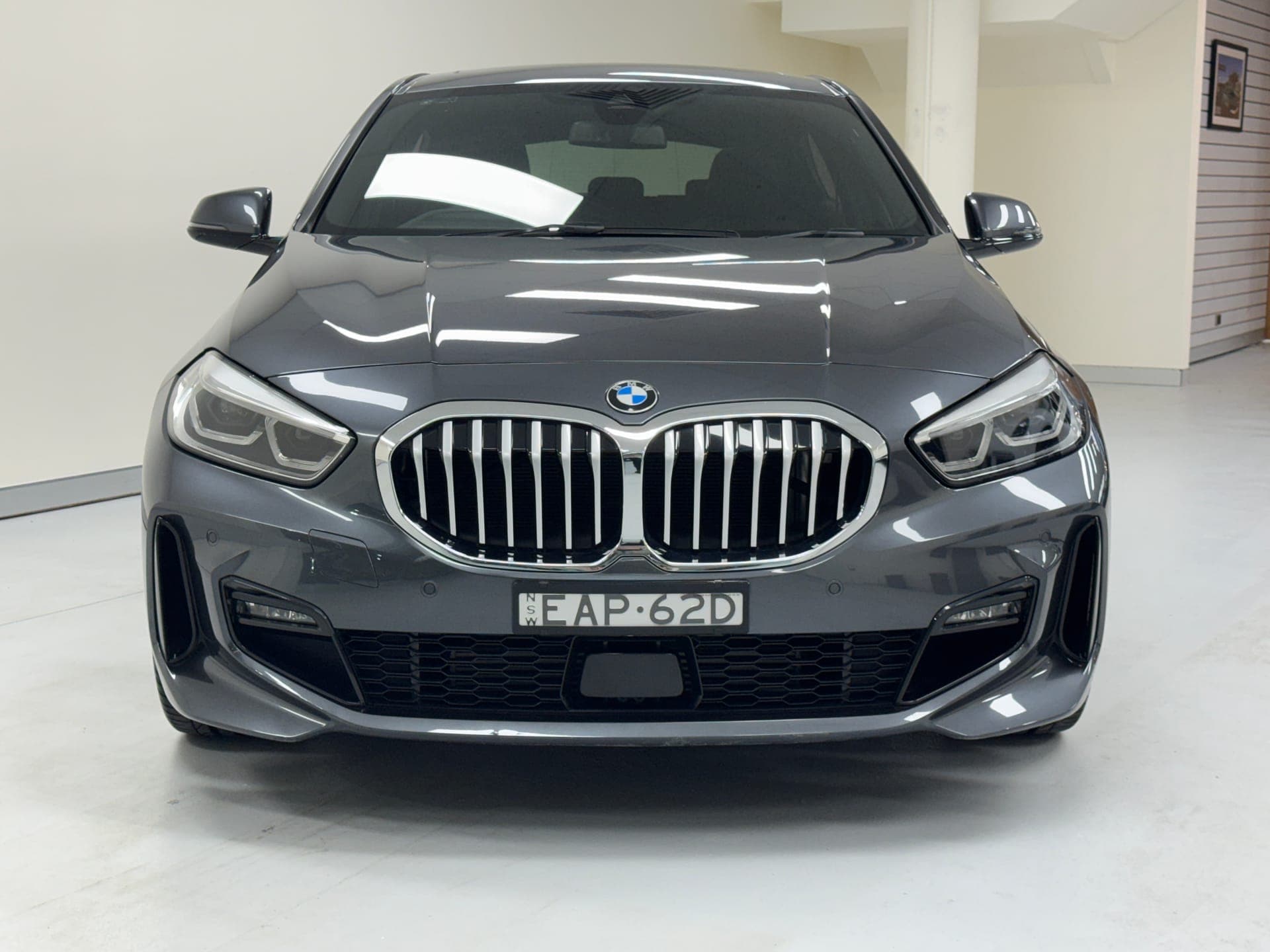 2020 BMW 1 Series 118i M Sport in Mineral Grey — exterior side