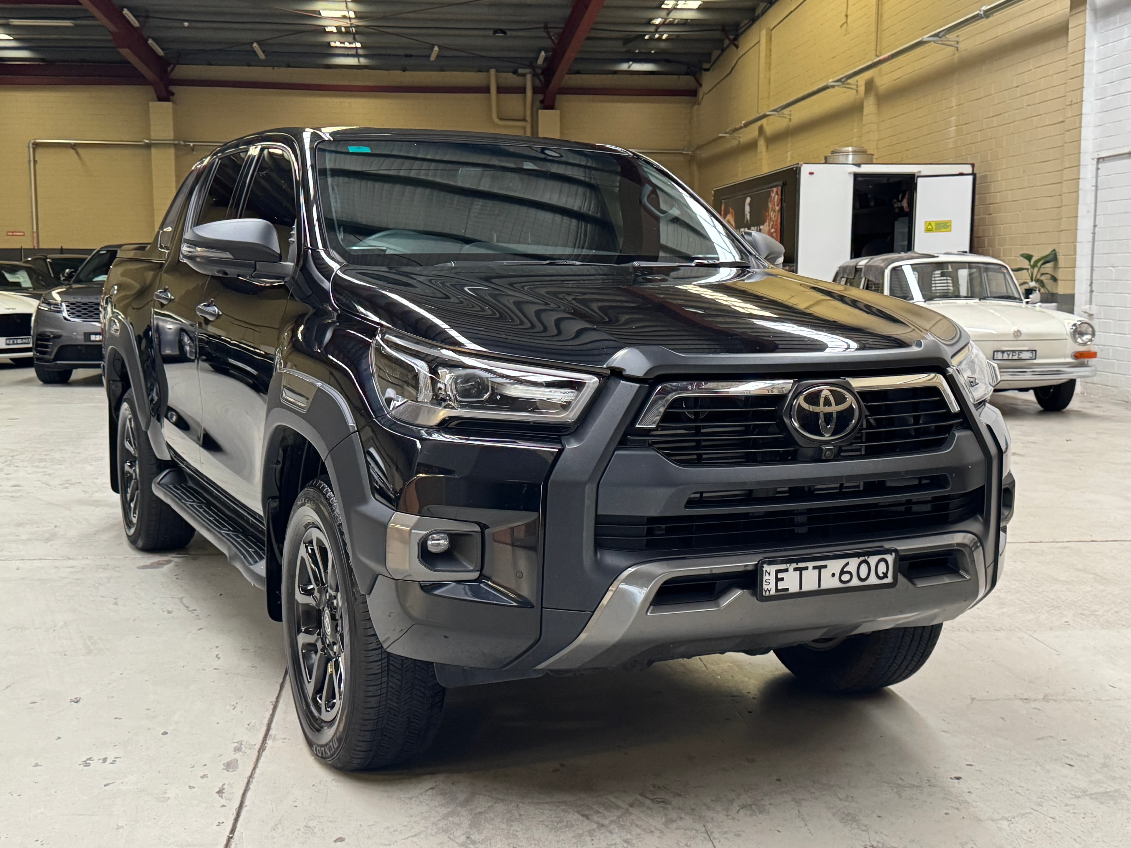 2022 TOYOTA HILUX