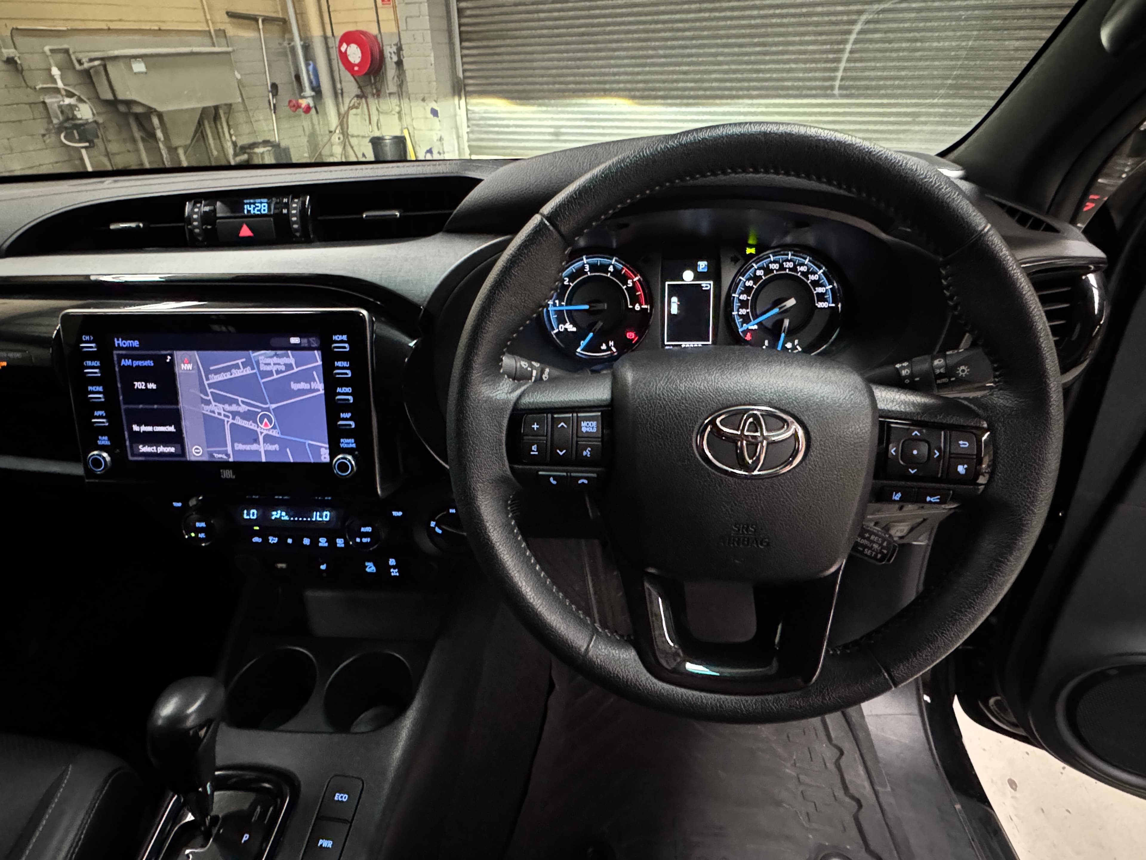 2022 TOYOTA HILUX ROGUE (4x4) GUN126R in BLACK — photo 15