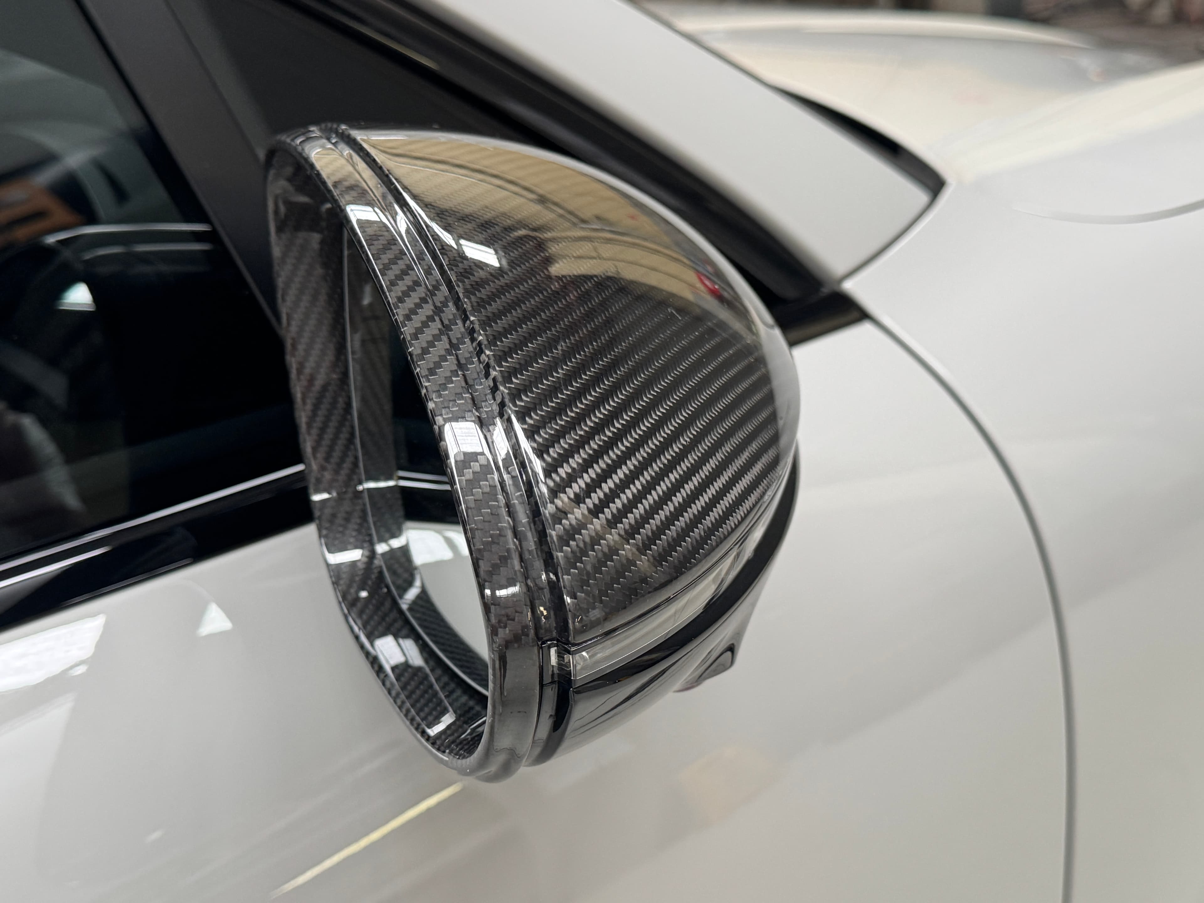 2024 Porsche Cayenne Turbo GT in Grey — infotainment