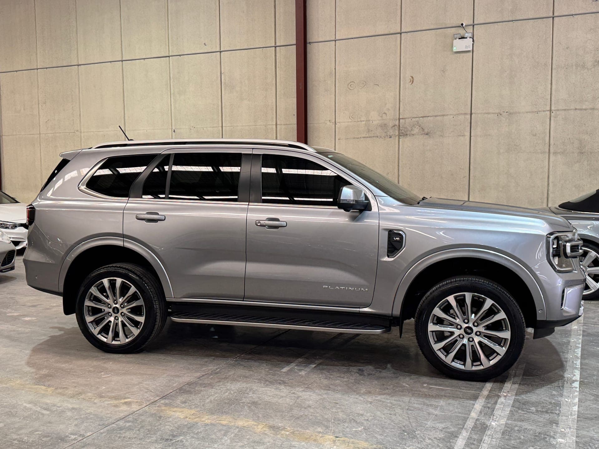2023 Ford Everest Platinum (4WD) UB MY24 in Silver — interior