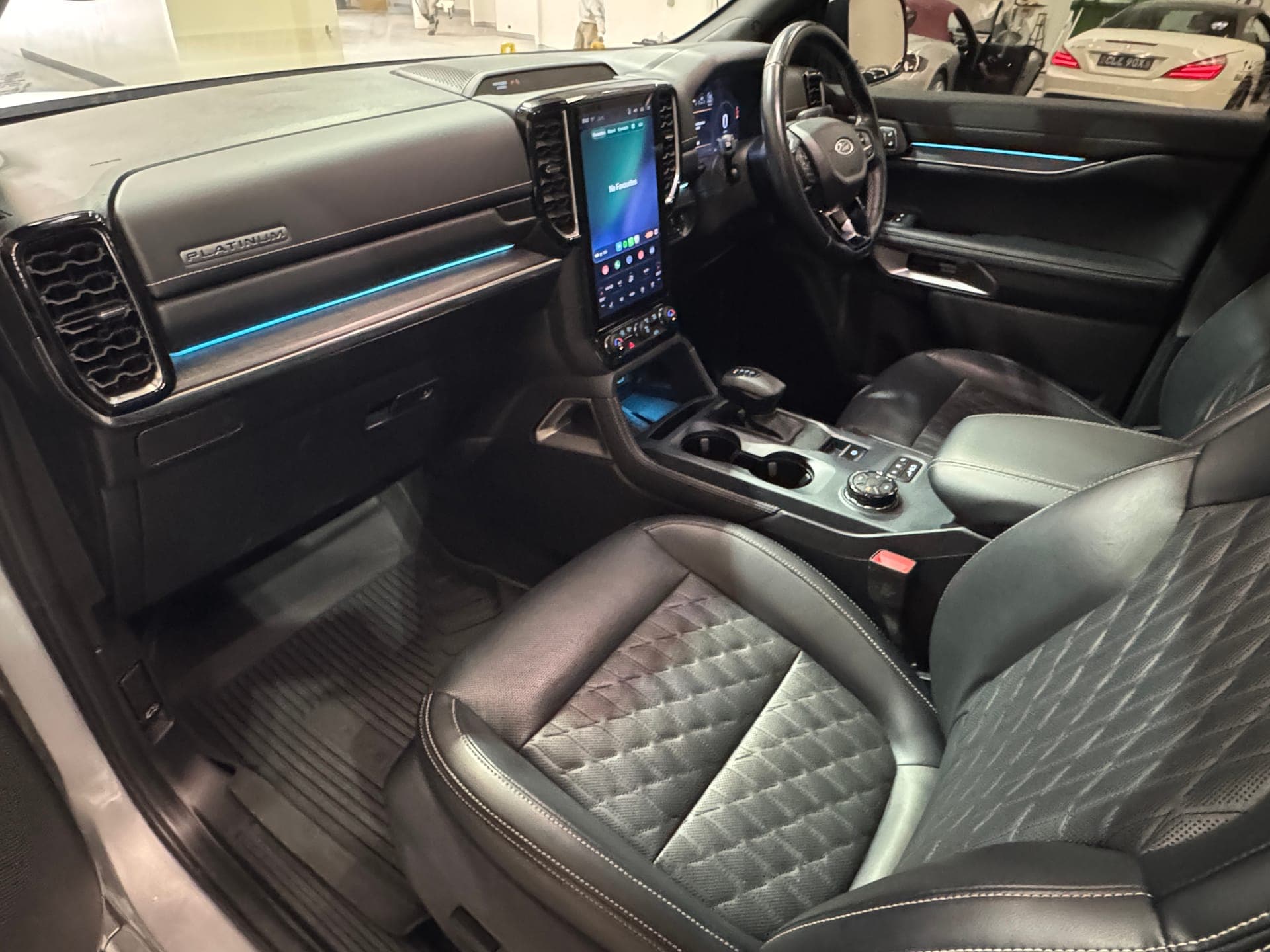 2023 Ford Everest Platinum (4WD) UB MY24 in Silver — photo 22