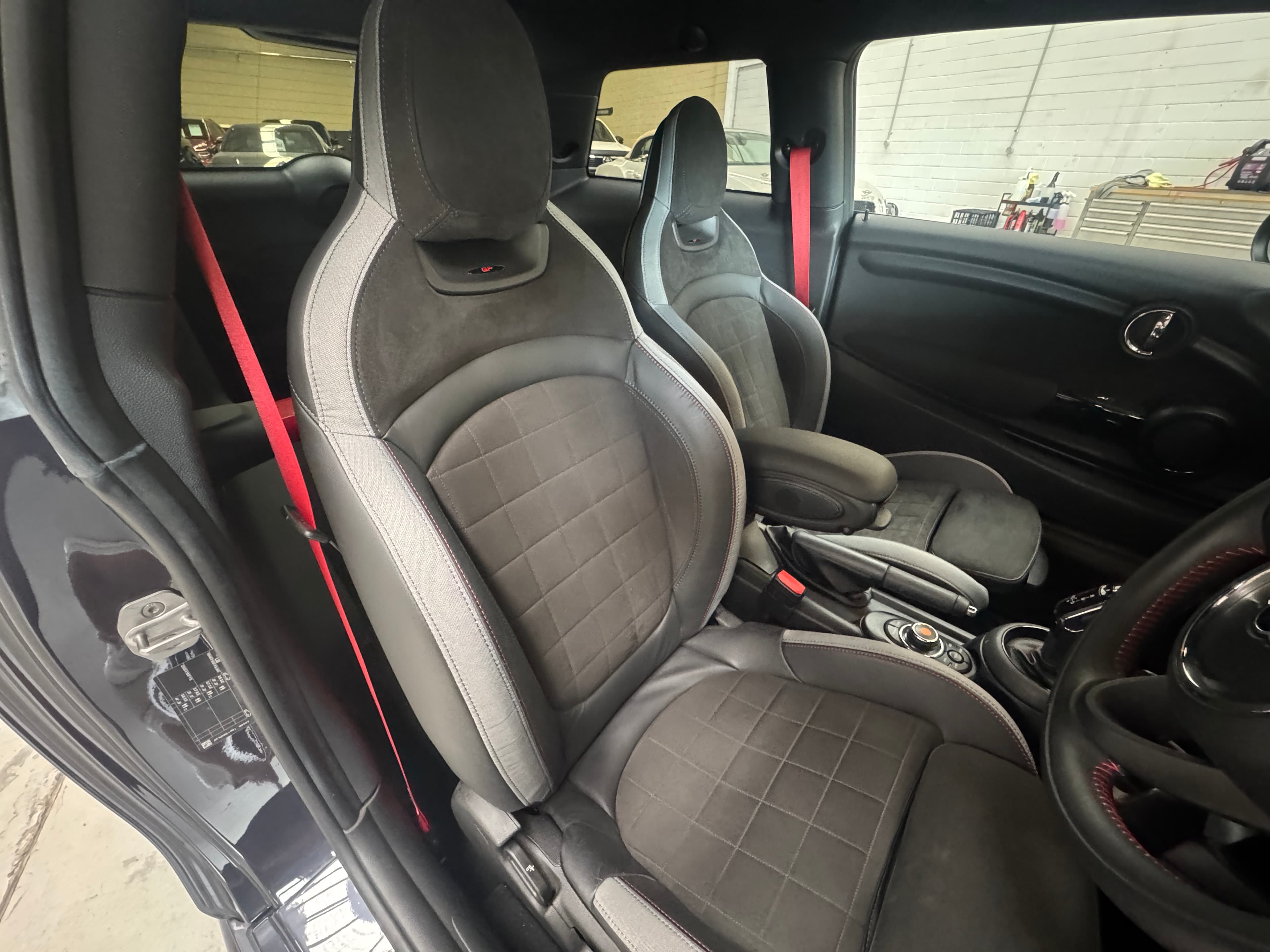 2020 MINI 3D Hatch 3D HATCH JOHN COOPER WORKS GP F56 TURBO MPFI 2.0L 8 SP AUTOMATIC in GREY — photo 16