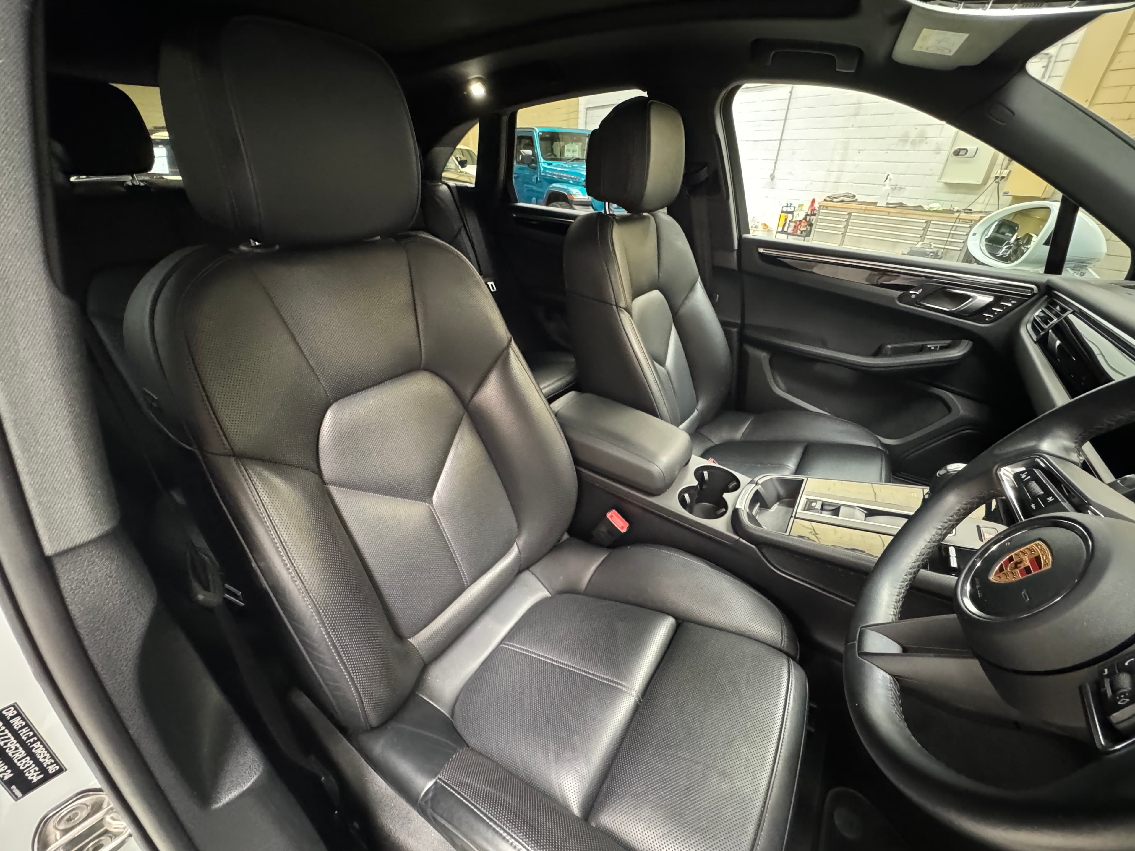 2024 Porsche Macan MACAN S 95B MY24 TWIN TURBO DIR F/INJ 2.9L 7 SP AUTO DUAL CLUTCH in WHITE — photo 13