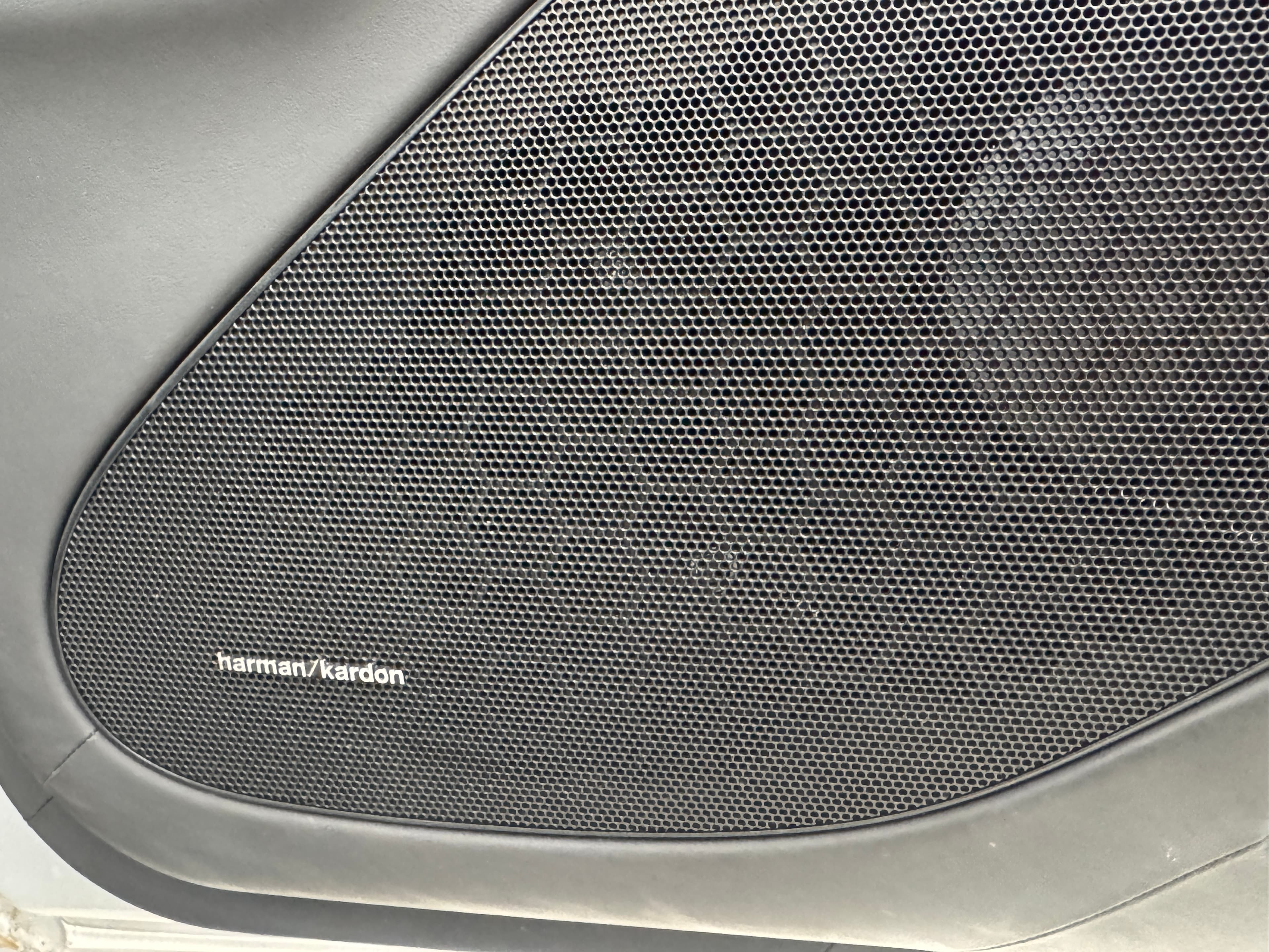 2008 Mercedes-Benz SL 63 AMG R230 08 Upgrade in Silver — odometer