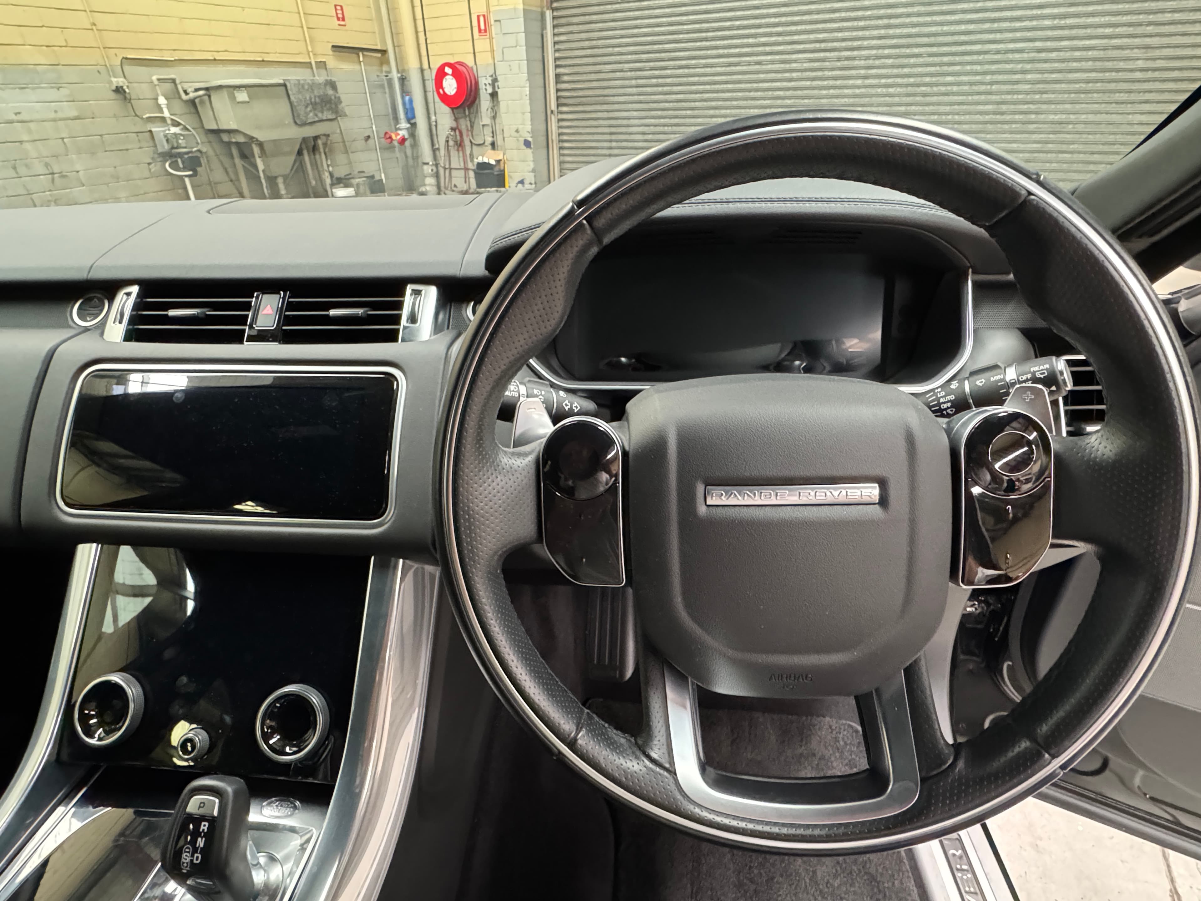 2018 Range Rover Range Rover Sport RANGE ROVER SPORT SDV6 HSE DYNAMIC DIESEL TURBO F/INJ 3.0L 8 SP AUTOMATIC in BLACK — photo 12