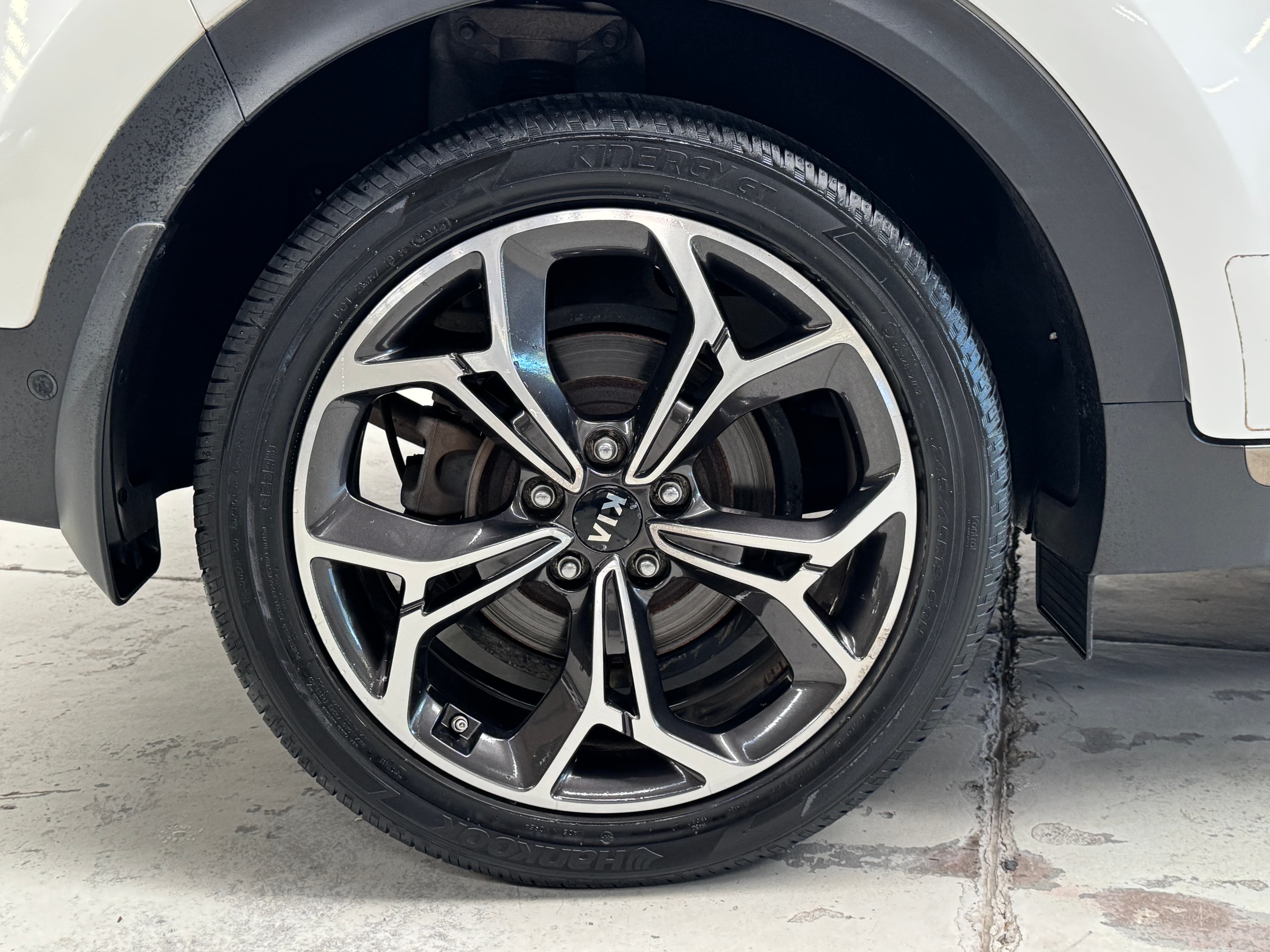 2019 Kia Sportage GT Line in White — front seats